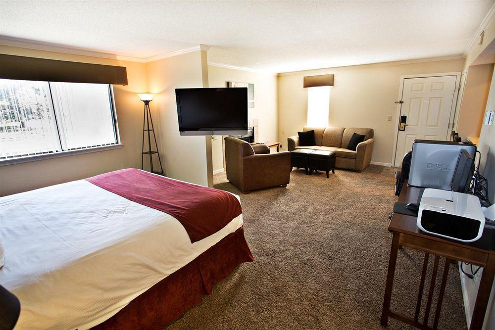 Sterling Hotel And Suites 克莱夫 外观 照片