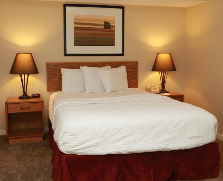 Sterling Hotel And Suites 克莱夫 外观 照片