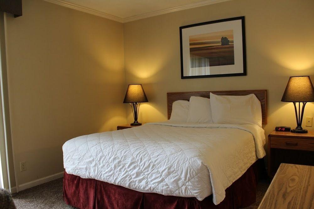 Sterling Hotel And Suites 克莱夫 外观 照片