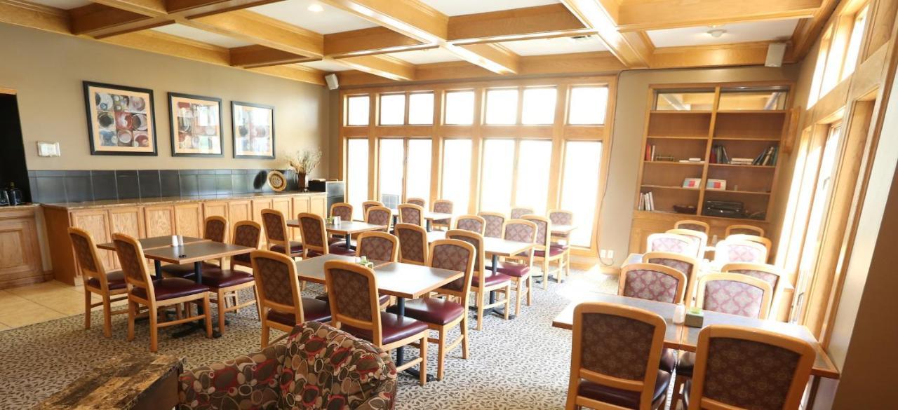Sterling Hotel And Suites 克莱夫 外观 照片