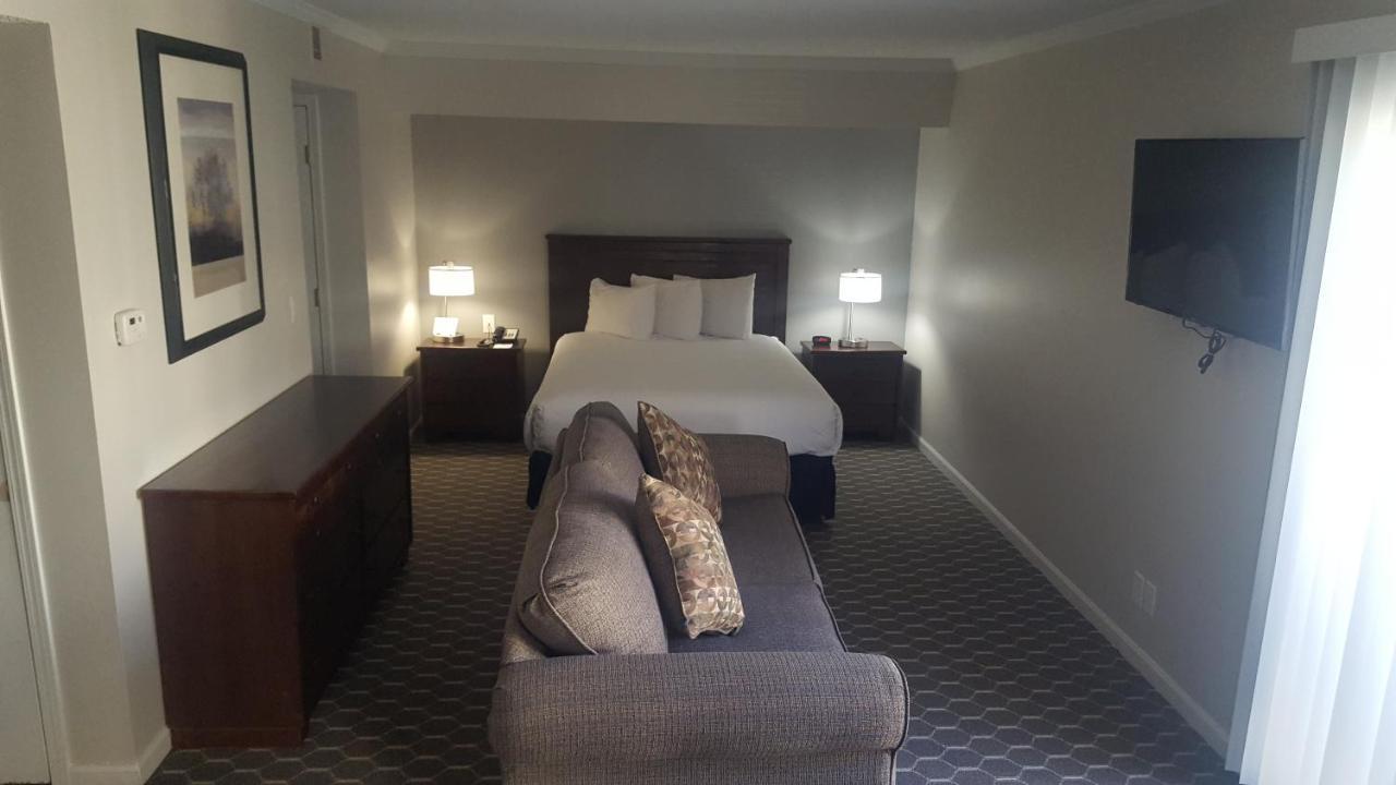 Sterling Hotel And Suites 克莱夫 外观 照片