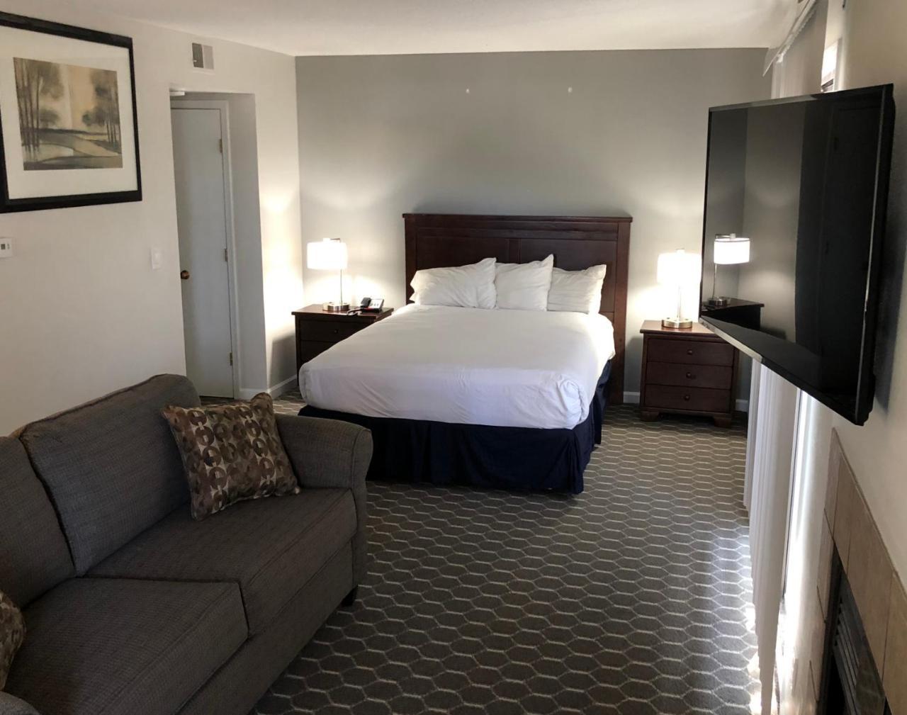 Sterling Hotel And Suites 克莱夫 外观 照片