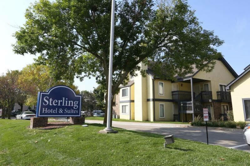 Sterling Hotel And Suites 克莱夫 外观 照片